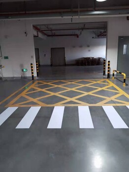 南京道路划线标牌设计 现状、挑战与优化策略